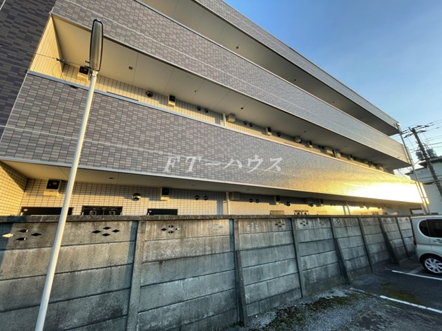 ジェンティーレ幕張本郷の駐車場