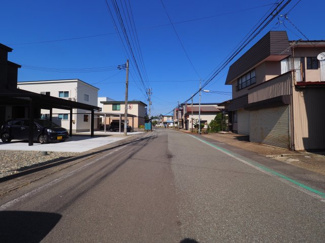 【前面道路含む現地写真】