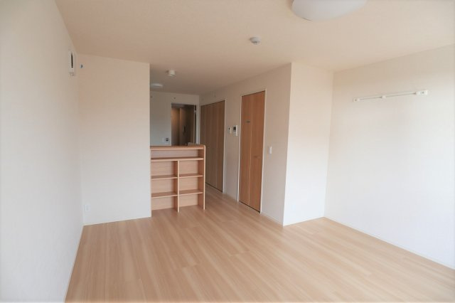 ハイアークEの居間・リビング