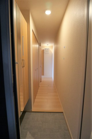 ハイアークEの玄関