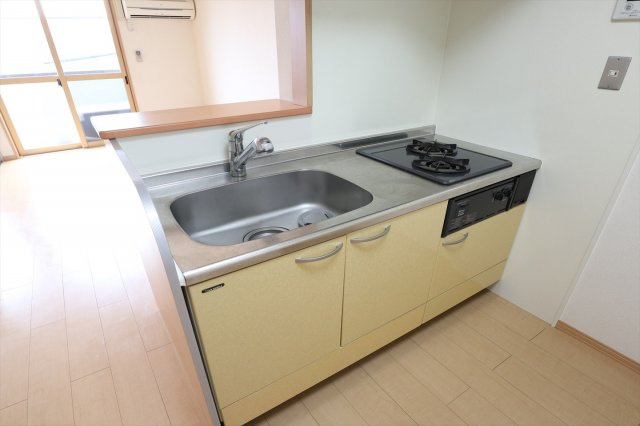 クレールレセンテA棟のキッチン