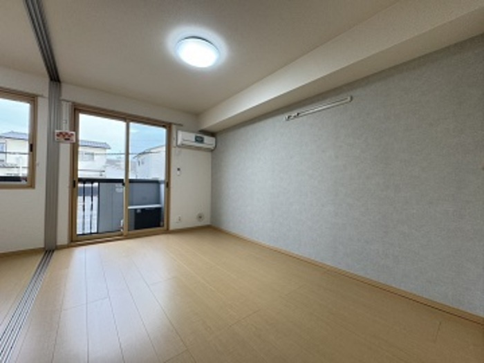 クレールレセンテA棟の居間・リビング