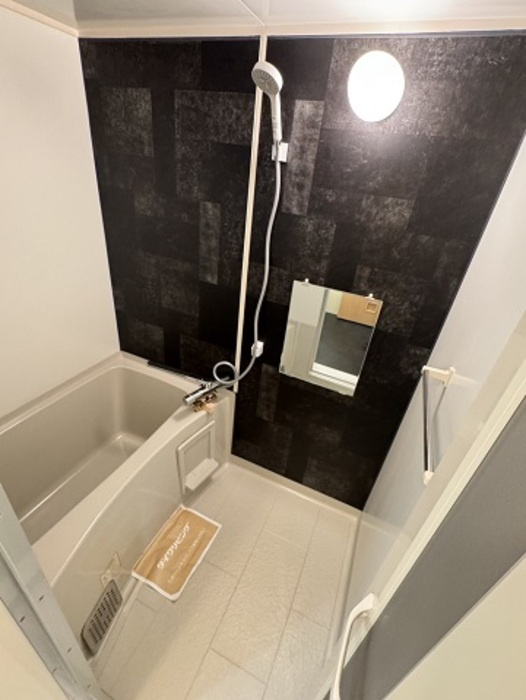 クレールレセンテA棟の浴室