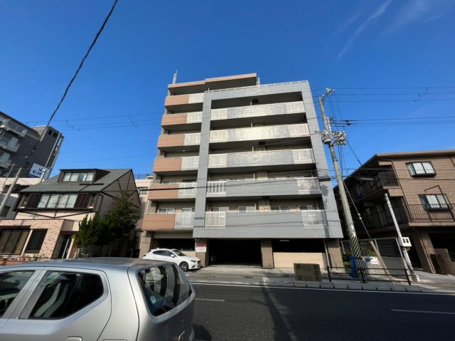 オスプリー塩屋の外観