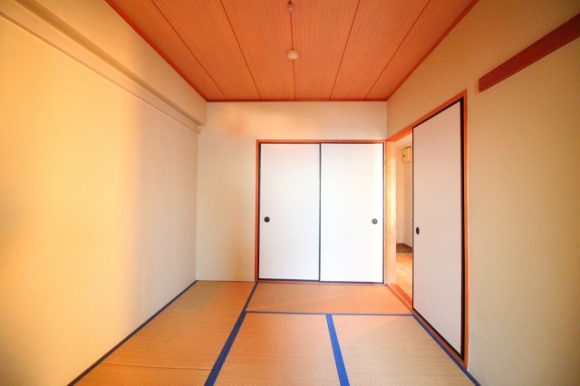 オスプリー塩屋の寝室
