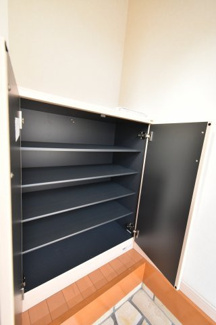 【設備】 | シューズボックス