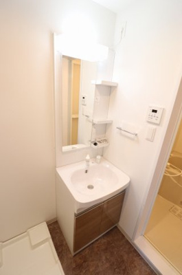 【洗面所】 | F asecia関目