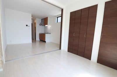 【洋室】 | F asecia関目