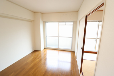 【寝室】 | リバーサイドニッシン城東ハイツ