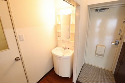 【独立洗面台】 | リバーサイドニッシン城東ハイツ