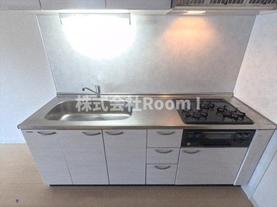 【キッチン】 | カーサラピス | お料理しやすいキッチンです