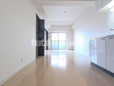 【居間・リビング】 | カーサラピス | ゆったりとしたリビングです