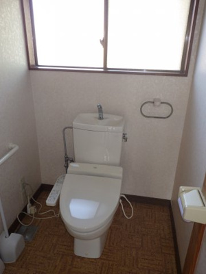 【トイレ】 | 大館市岩瀬字赤沼・中古住宅