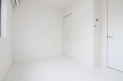 【洋室】 | Ｃｏｌｏｒｚ　Ｈｉｙｏｓｈｉ | 別部屋参考写真です。