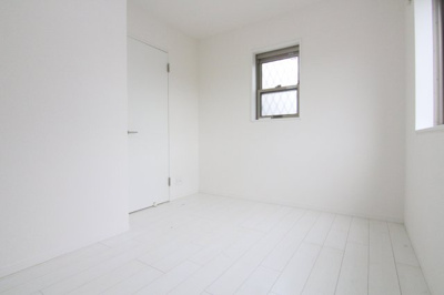 【居間・リビング】 | Ｃｏｌｏｒｚ　Ｈｉｙｏｓｈｉ | 別部屋参考写真です。