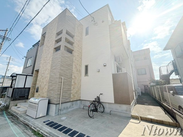 【外観】 | ハーモニーテラス向島町 | おしゃれな外観です