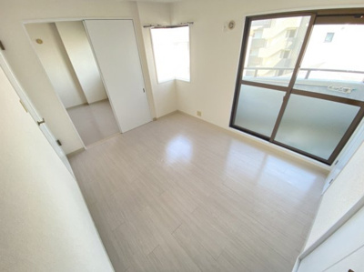 【洋室】 | ヴェルディ豊中