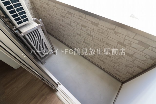 アート徳庵のバルコニー