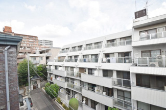 【展望】 | 物件のお問い合わせは、 ０１２０－７００－９６８までお気軽にどうぞ！
バルコニーからの眺望