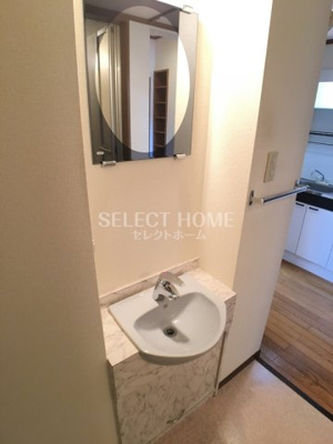 【独立洗面台】 | ハートヒルズ伊賀 | 朝の身支度には欠かせない独立洗面化粧台