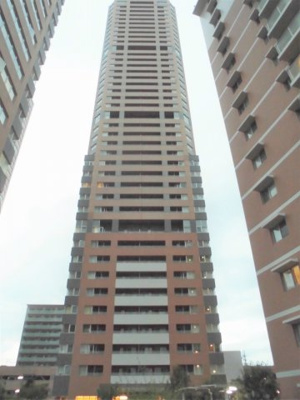 【外観】 | サンマークスだいにち ルナタワーレジデンス(Ｄ棟) | 大規模開発エリア内の40階建免震タワーマンション！