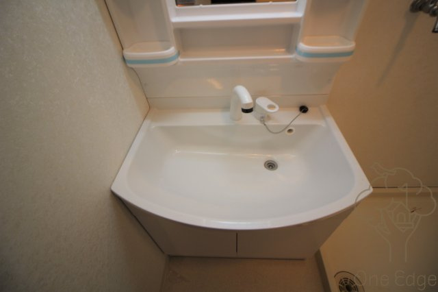 CASA ZABUの独立洗面台