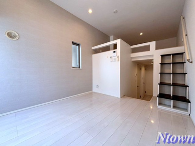 【居間・リビング】 | ハーモニーテラスケー | こちらのリビングで趣味の時間をお楽しみください