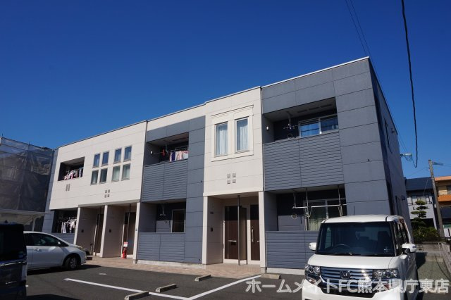 熊本市南区田井島３丁目のアパートの外観