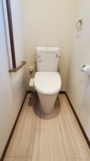 【トイレ】 | 新築建売　盛岡市南仙北 | 手すり付きです。