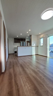 【居間・リビング】 | 新築建売　盛岡市南仙北 | 南向きの明るいリビング☆