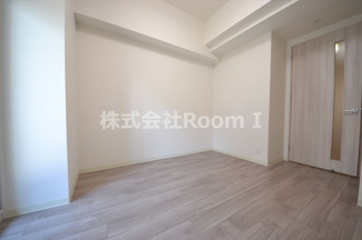 【洋室】 | プレサンス松屋町ヴィゴラス | 落ち着いた色調の洋室です