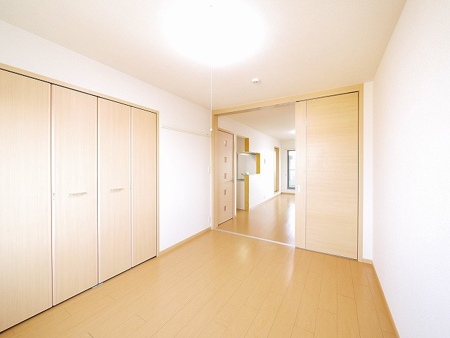 フィオーレ小泉の洋室|洋室です