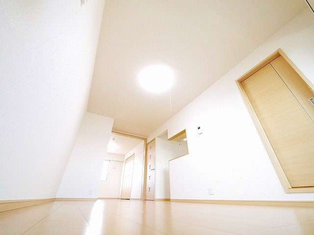 フィオーレ小泉の居間・リビング|リビングです