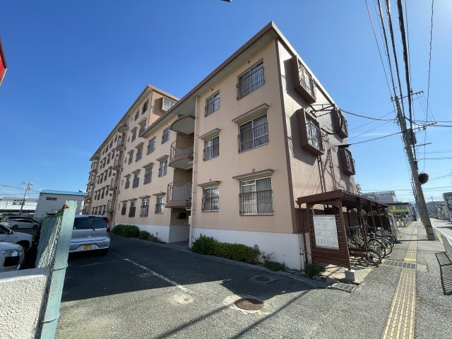 エメラルドマンション松島の外観