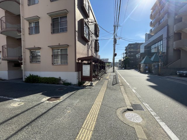 エメラルドマンション松島の周辺