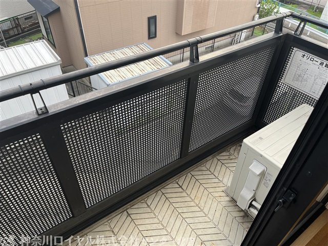 【バルコニー】