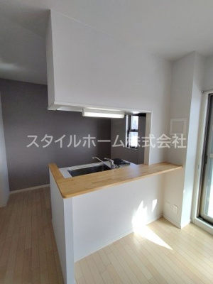 【内装】 | ウーノマリート | 別部屋写真です。