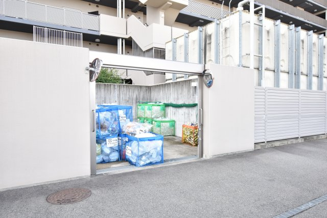 メイツブラン長岡京のその他共用部分|敷地内ゴミ置き場