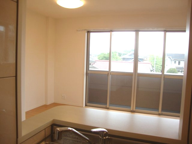 ＯＡＳＩＳ　ＩＺＵＭＩの内装