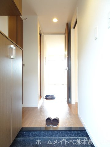 ＯＡＳＩＳ　ＩＺＵＭＩの玄関