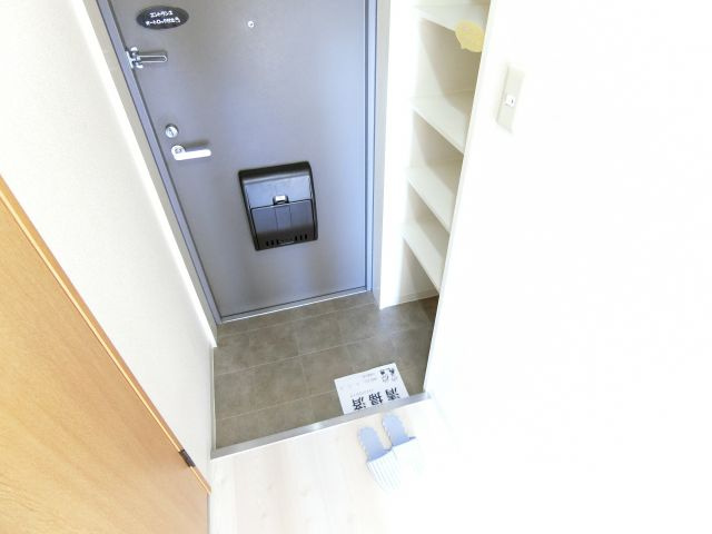 プランドールマサキの玄関|同物件別部屋イメージ写真