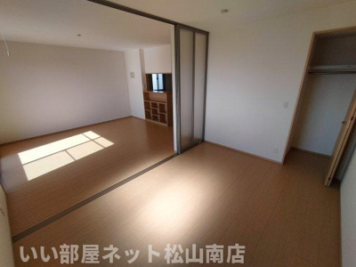 【居間・リビング】 | カーサ城北　C棟