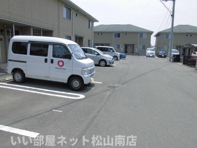 【駐車場】 | カーサ城北　C棟