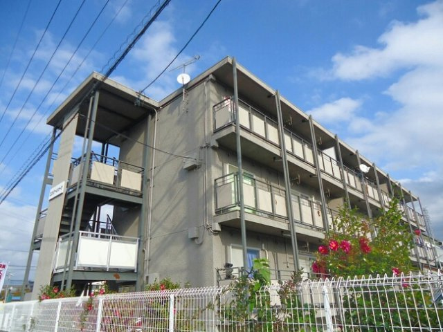 エスポワールカーサの外観