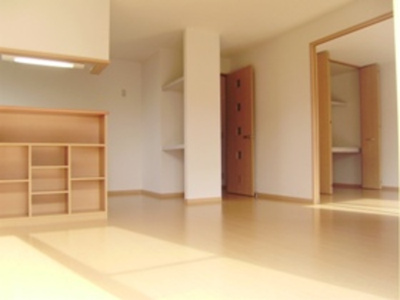 【居間・リビング】 | パイン テイル C棟