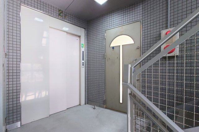 【玄関】 | 浜徳ビル