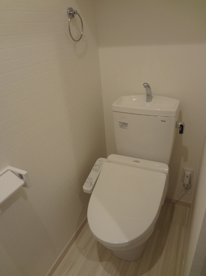 【トイレ】 | G-Smart SOUTH SHORE | 別号室の写真になります。現況優先。