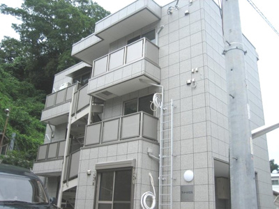 【外観】 | ラ・メールたうら | 3階建てのアパートです♪