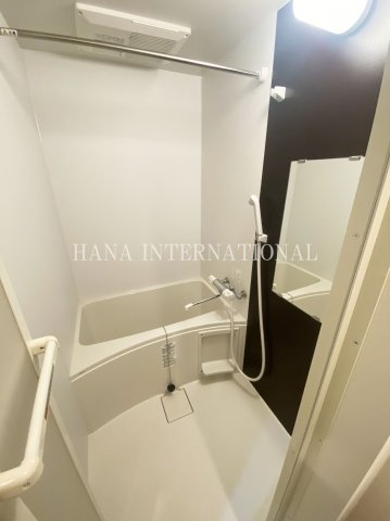 クレイノルディネの浴室