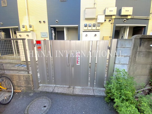 那由多のエントランス